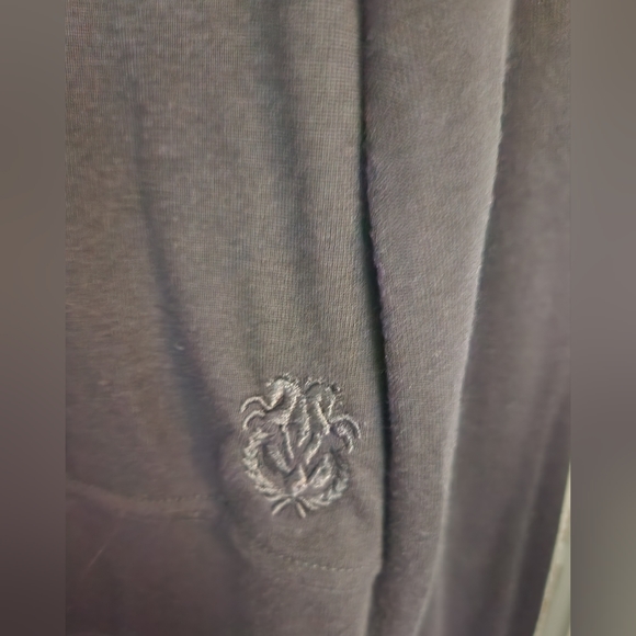 3/$25 Wildfox Baggy Beach black vneck sweatshirt size XS - Picture 2 of 7